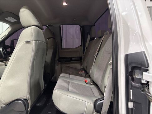 Used 2018 Ford F250 XL w/ Power Equipment Group AWD/4WD image 13