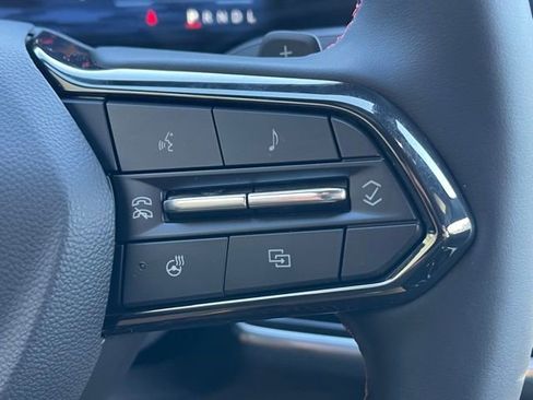 New 2026 Chevrolet Equinox RS w/ Convenience Package III image 7