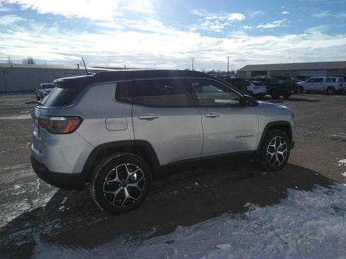 New 2026 Jeep Compass Limited AWD/4WD image 5