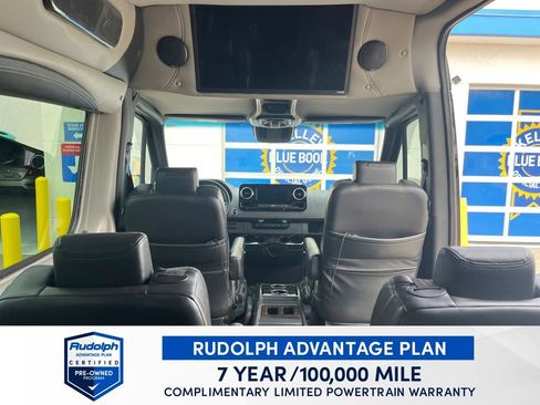 Used 2021 Mercedes-Benz Sprinter 2500 image 16