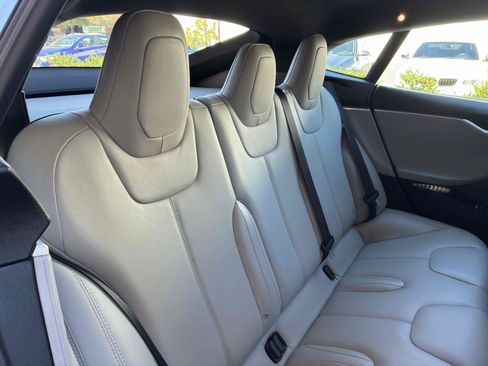 Used 2016 Tesla Model S 90D AWD/4WD image 45