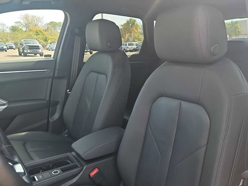 Used 2022 Audi Q3 2.0T Premium w/ Convenience Package image 13