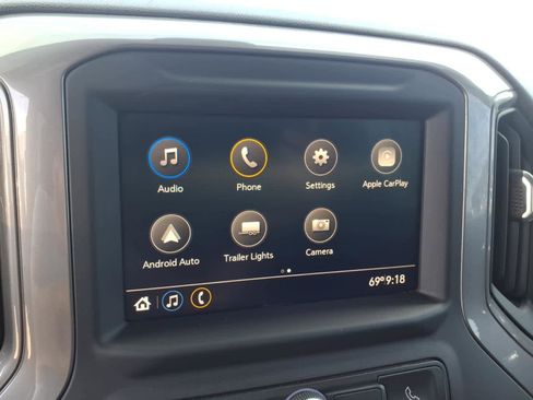 Used 2022 GMC Sierra 3500 Pro w/ Convenience Package image 12