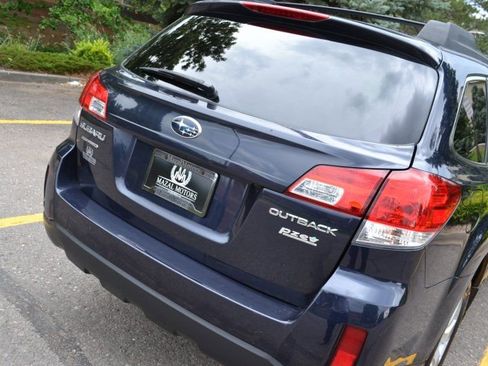 Used 2012 Subaru Outback 2.5i Premium w/ All-Weather Pkg image 14