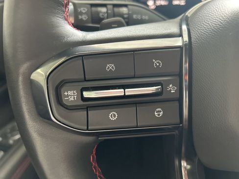 Used 2025 GMC Yukon AT4 Ultimate w/ LPO, Floor Liner Package image 21