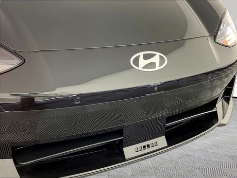 Used 2024 Hyundai Ioniq 6 Limited AWD/4WD image 32