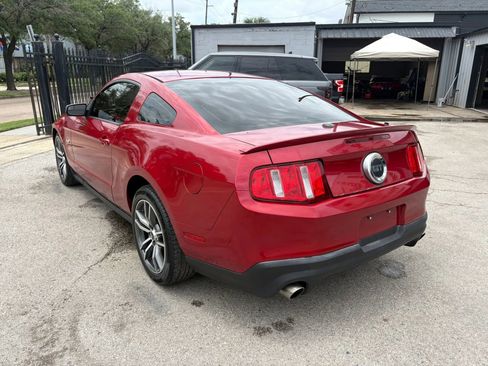 Used 2012 Ford Mustang GT Premium w/ HID Headlamps & Security Pkg RWD image 5