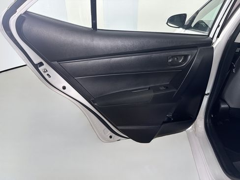 Used 2017 Toyota Corolla L w/ Carpet Mat Package (TMS) FWD image 25