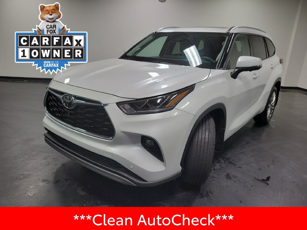 Used 2026 Toyota Highlander Platinum AWD/4WD image 4