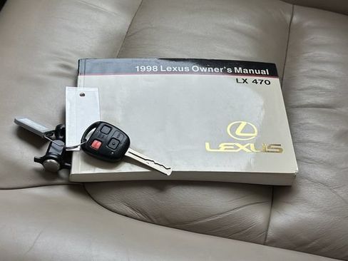 Used 1998 Lexus LX 470 4WD image 10