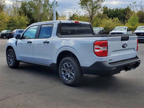 New 2025 Ford Maverick XLT w/ XLT Luxury Package image 4