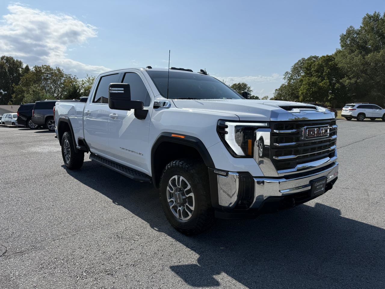 Used 2024 GMC Sierra 2500 SLE w/ SLE Convenience Package AWD/4WD image 9