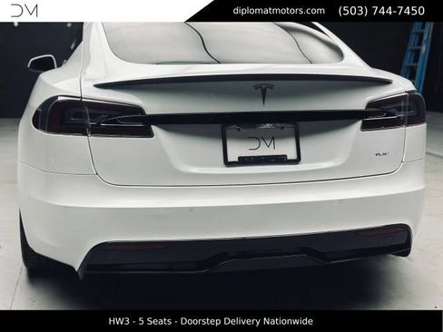 Used 2022 Tesla Model S Plaid AWD/4WD image 15