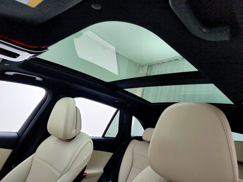 Certified 2023 Mercedes-Benz GLC 300 4MATIC image 13