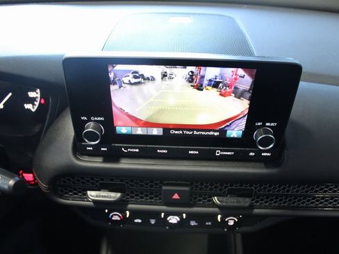 Used 2025 Honda HR-V Sport image 26