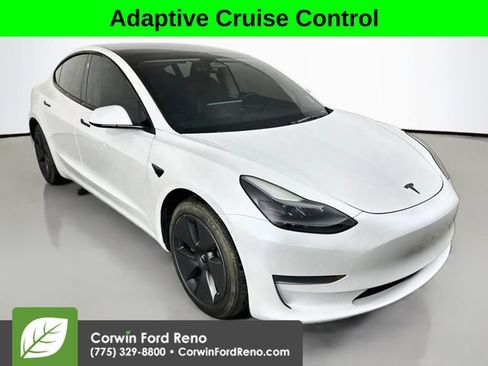 Used 2023 Tesla Model 3 Standard Range RWD image 1
