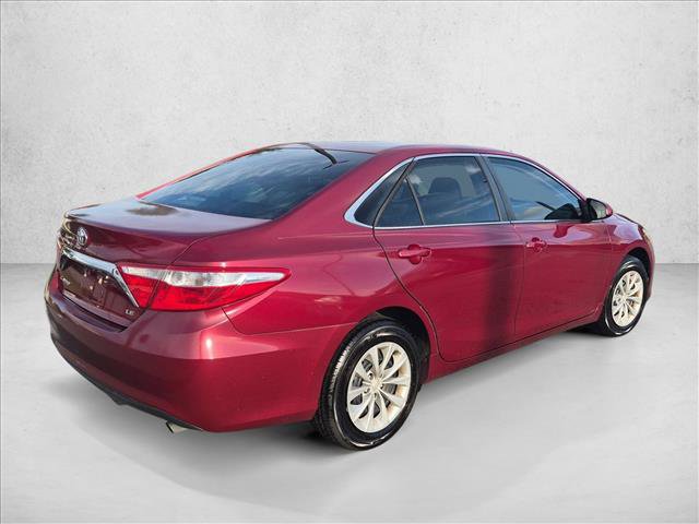Used 2016 Toyota Camry LE FWD image 5