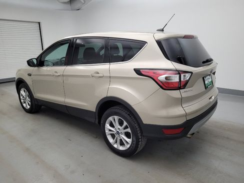 Used 2017 Ford Escape SE w/ SE Cold Weather Package AWD/4WD image 3