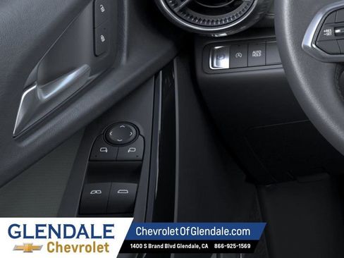 New 2026 Chevrolet Equinox LT w/ Convenience Package II FWD image 22