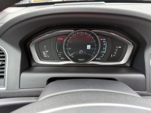 Used 2015 Volvo XC60 T5 Platinum image 23