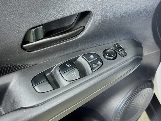 Used 2023 Nissan Kicks S FWD image 18