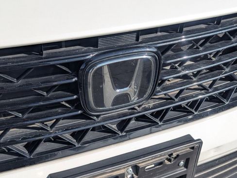 Used 2023 Honda Accord EX image 13