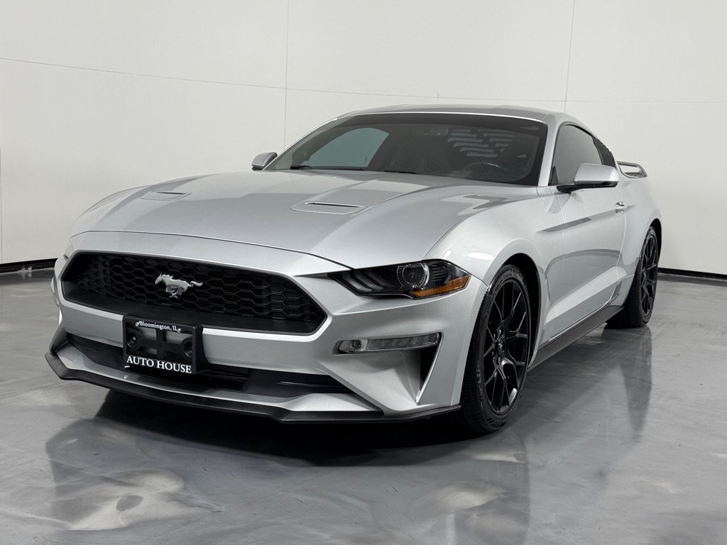 Used 2018 Ford Mustang Premium w/ Ecoboost Performance Package RWD image 10