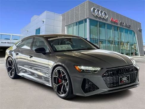 New 2025 Audi RS 7 Performance image 3