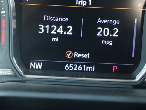 Used 2022 GMC Sierra 1500 Denali w/ Denali Premium Package image 31