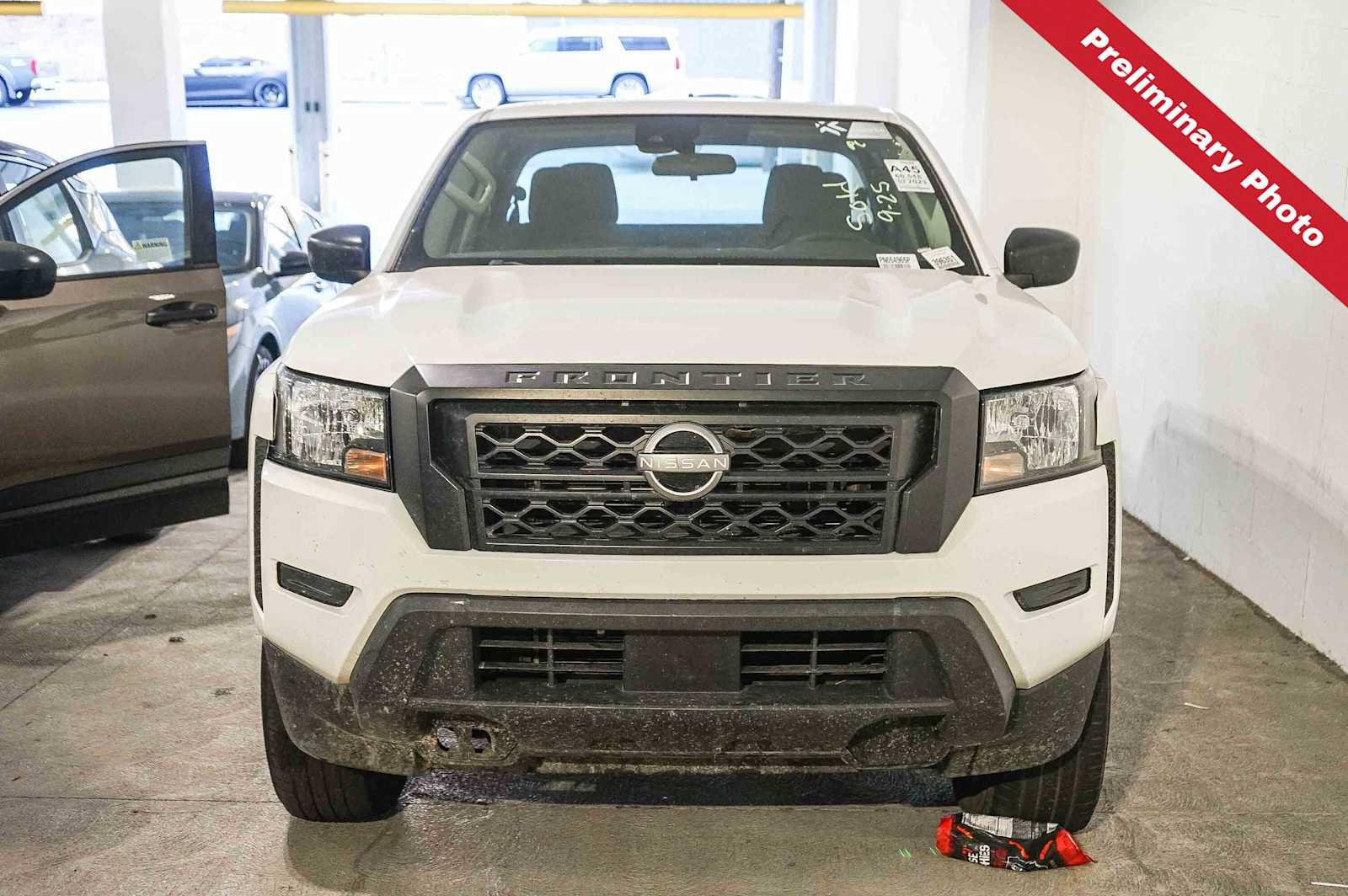 Used 2023 Nissan Frontier S AWD/4WD image 2
