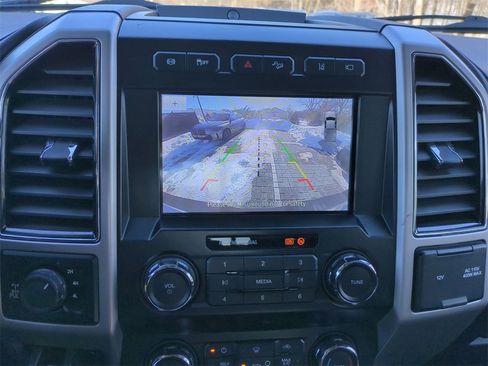 Used 2020 Ford F250 Lariat image 26