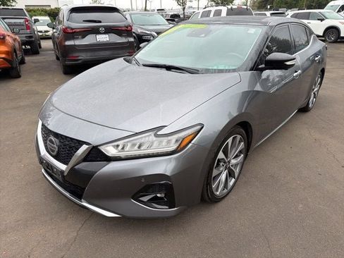 Used 2021 Nissan Maxima Platinum w/ Sport Mat Group FWD image 8