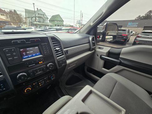 Used 2017 Ford F350 XL image 10