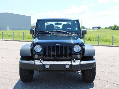 Used 2015 Jeep Wrangler Sport AWD/4WD image 4