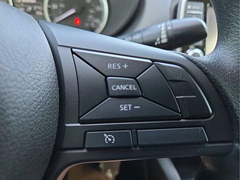 Used 2025 Nissan Versa S w/ S Plus Package FWD image 18