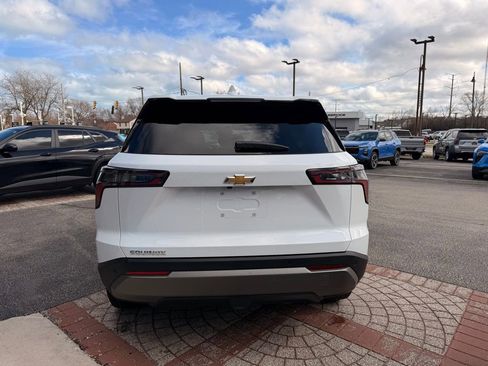 Used 2026 Chevrolet Equinox LT w/ LPO, Floor Liner Package image 7