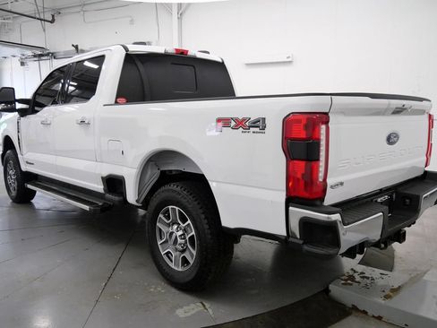Used 2023 Ford F250 Lariat w/ Chrome Package AWD/4WD image 5