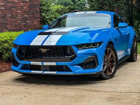 Used 2024 Ford Mustang GT Premium RWD image 8