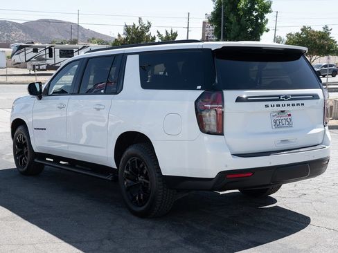 Used 2023 Chevrolet Suburban Z71 AWD/4WD image 7