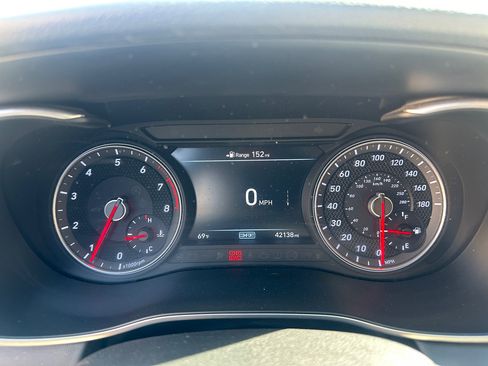 Used 2019 Genesis G70 2.0T Sport image 41