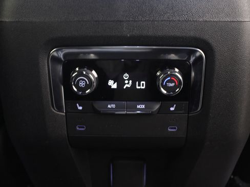 Used 2025 Chevrolet Tahoe LT w/ Comfort Package RWD image 35