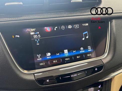 Used 2019 Cadillac XT5 Premium Luxury FWD image 16
