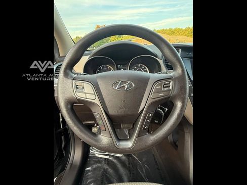 Used 2017 Hyundai Santa Fe Sport image 29