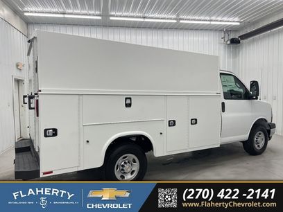 New 2025 Chevrolet Express 3500 w/ Power Convenience Package
