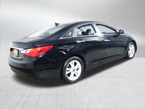 Used 2011 Hyundai Sonata Limited w/ Navigation Pkg 5 image 7