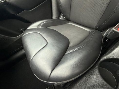 Used 2021 Jeep Cherokee Latitude Plus image 19