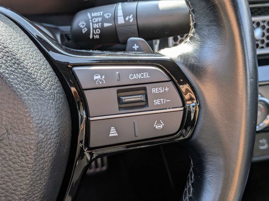 Used 2025 Honda Civic Sport image 23