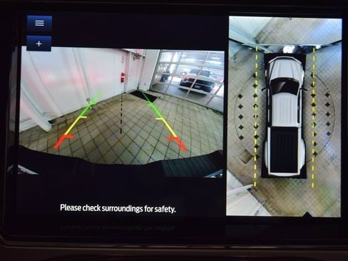 Used 2022 Ford F450 Platinum w/ FX4 Off-Road Package image 57