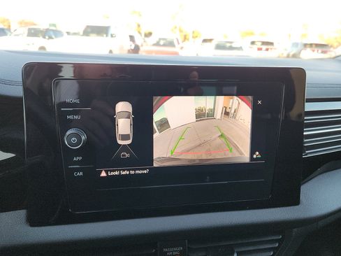 Used 2025 Volkswagen Jetta S image 18