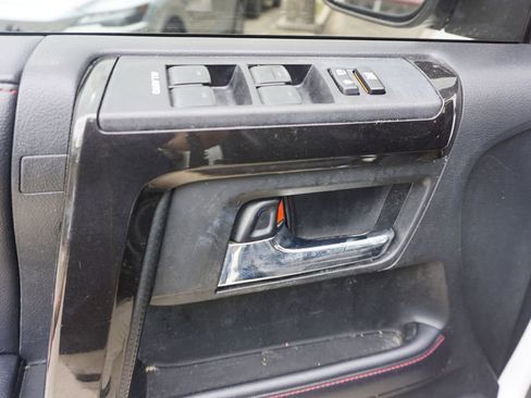 Used 2018 Toyota 4Runner TRD Off-Road Premium w/ Wilderness Package image 3